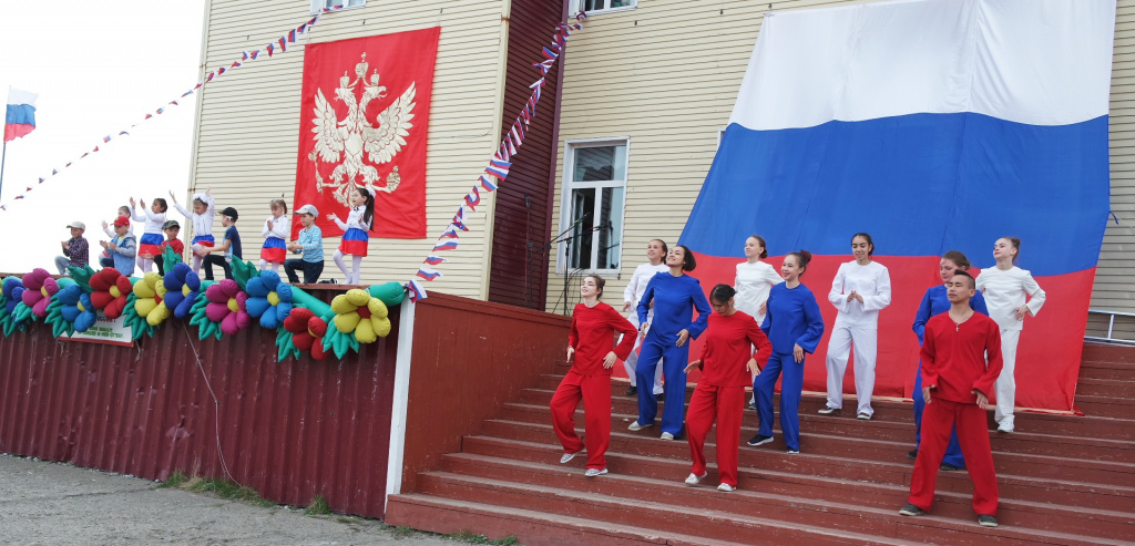 Поздравление Главы района с Днем Государственного флага РФ